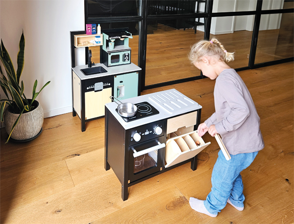 Cucina per bambini con isola Stile industriale