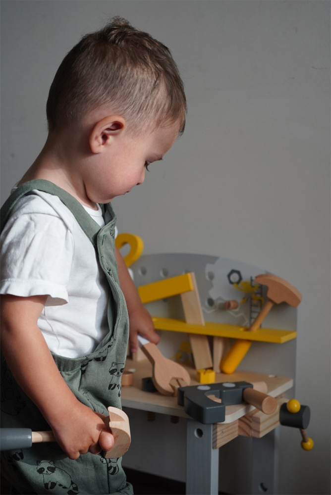 Etabli Mini Matters - Table pratique en bois jouet pour enfants - Etabli  jouet